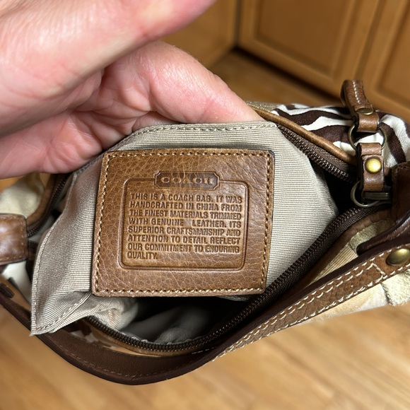 Coach Holiday Patchwork Purse great condition - Picture 12 of 12